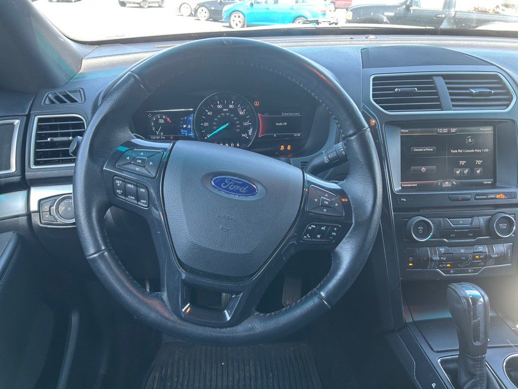 2016 Ford Explorer Image 7