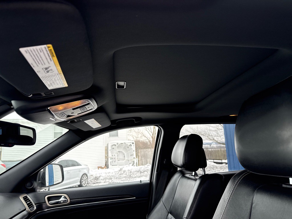 2015 Jeep Grand Cherokee Image 12