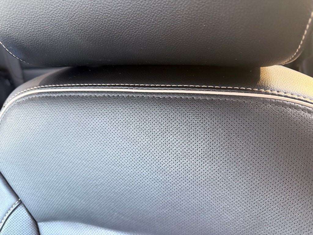 2017 GMC Acadia Image 6