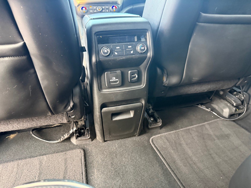 2017 GMC Acadia Image 17