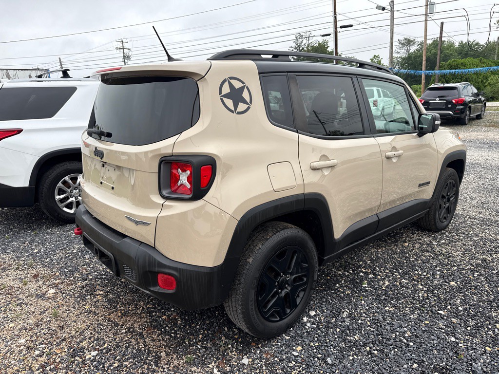 2017 Jeep Renegade Image 15