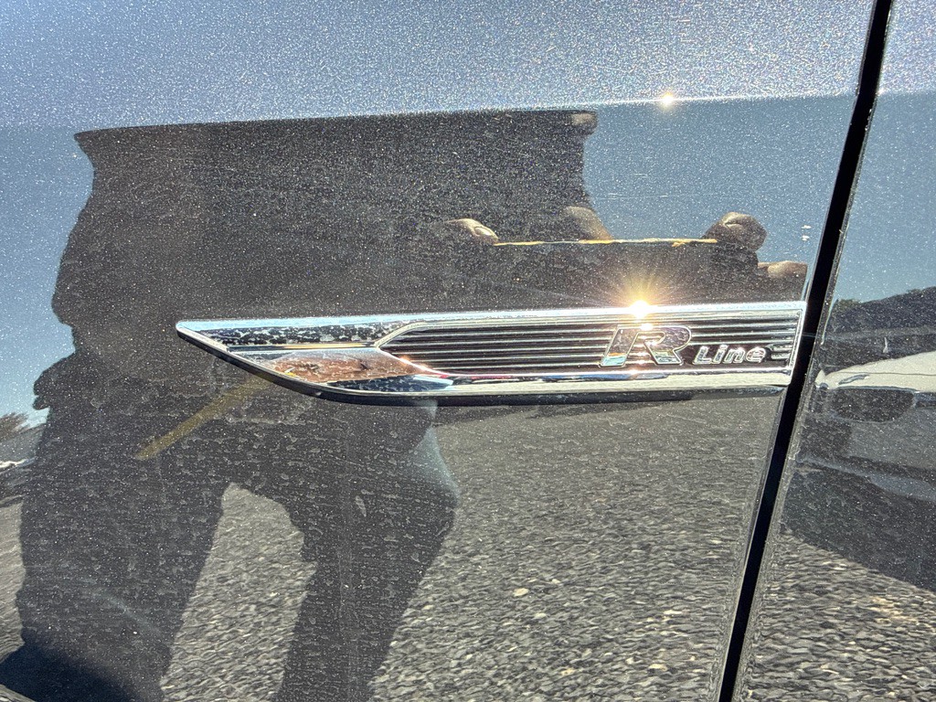 2017 Volkswagen Passat Image 3