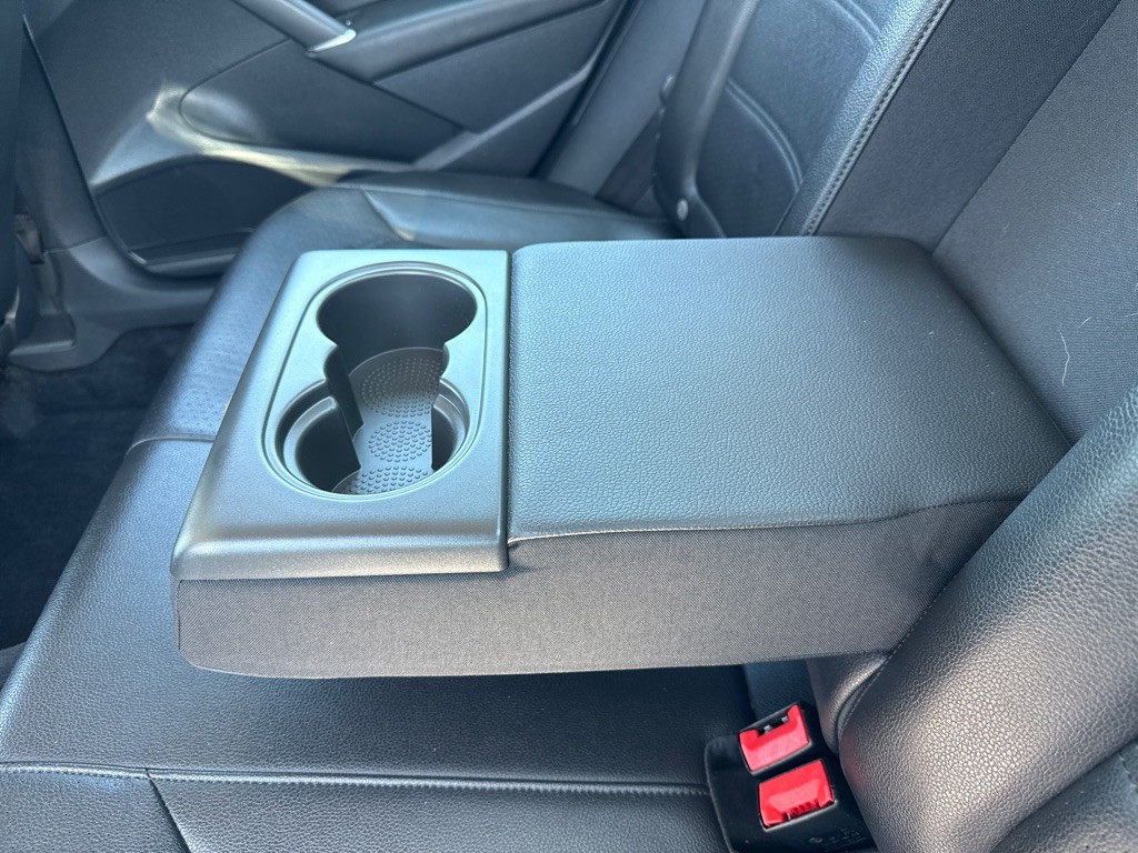 2017 Volkswagen Passat Image 12