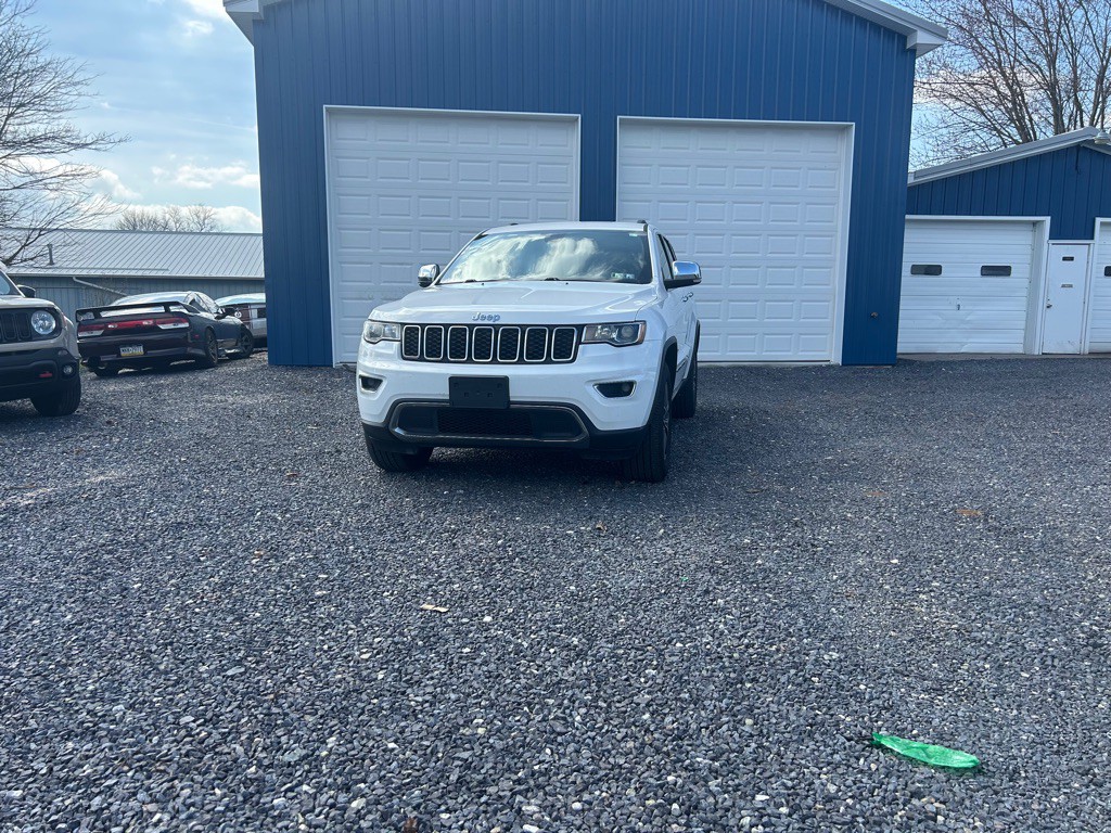 2019 Jeep Grand Cherokee Image 1