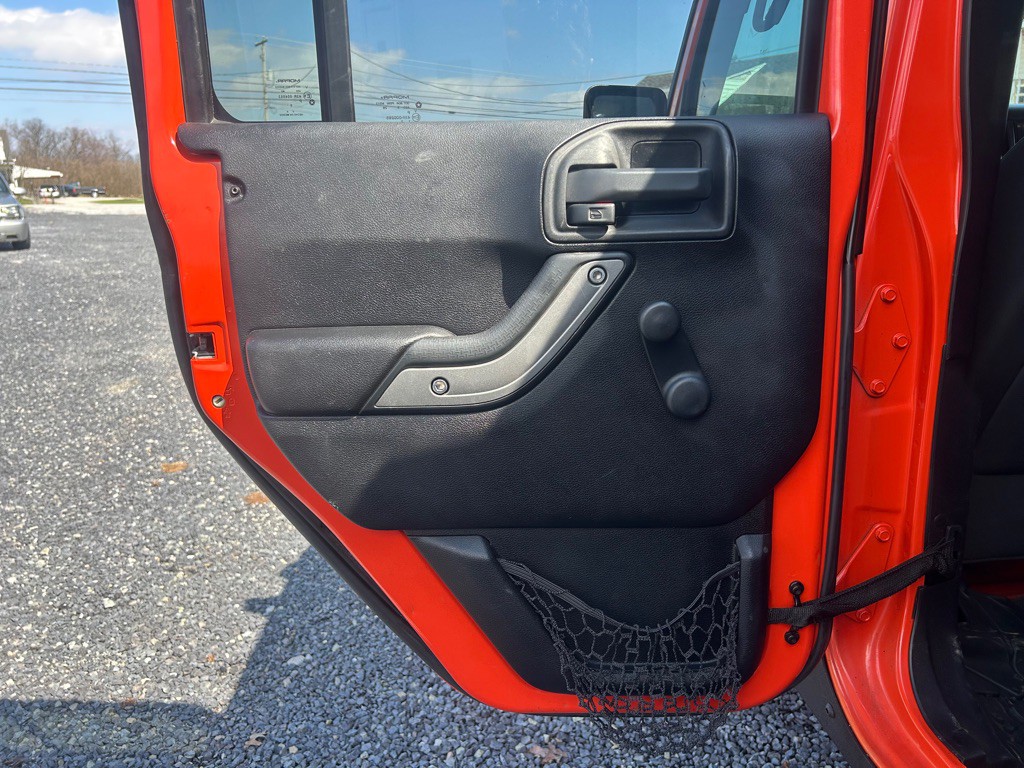 2015 Jeep Wrangler Unlimited Image 8