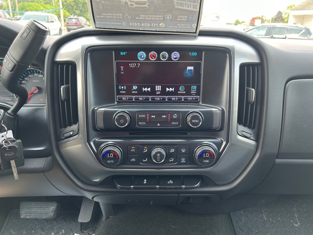 2017 Chevrolet Silverado 1500 Image 11