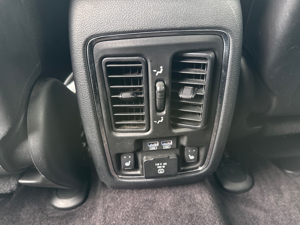 2018 Jeep Grand Cherokee Image 12