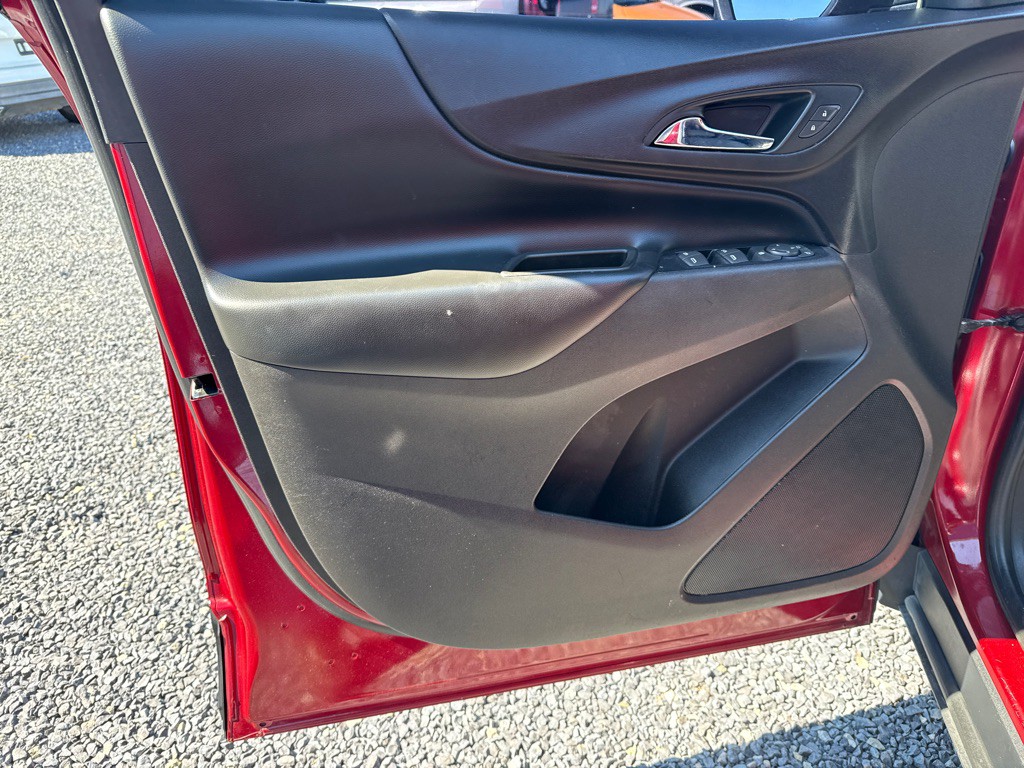 2018 Chevrolet Equinox Image 4