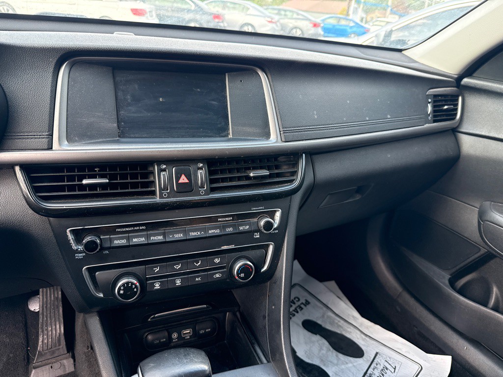2018 Kia Optima Image 7