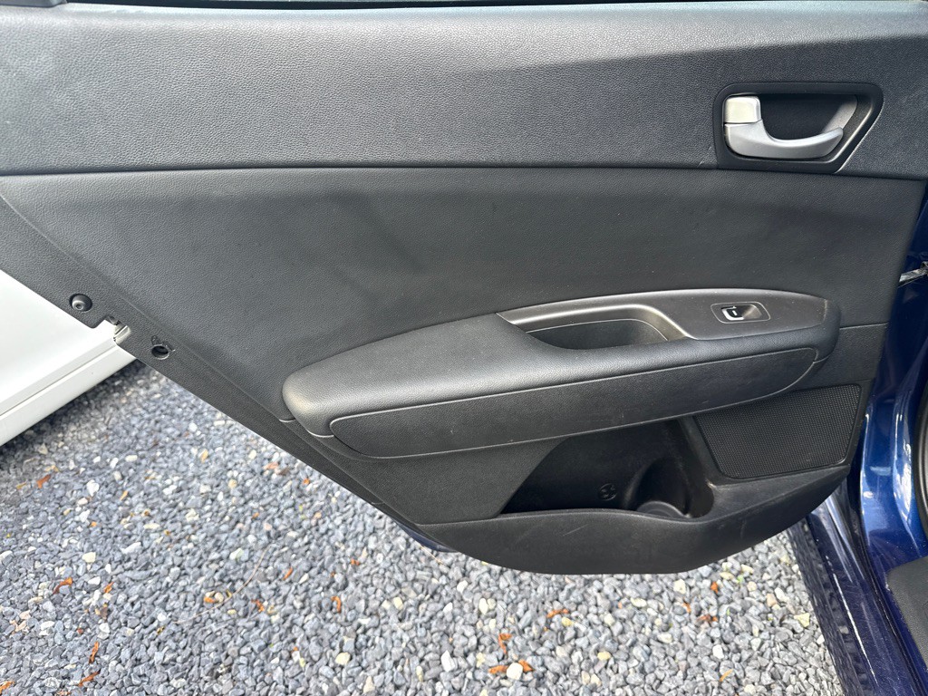 2018 Kia Optima Image 8