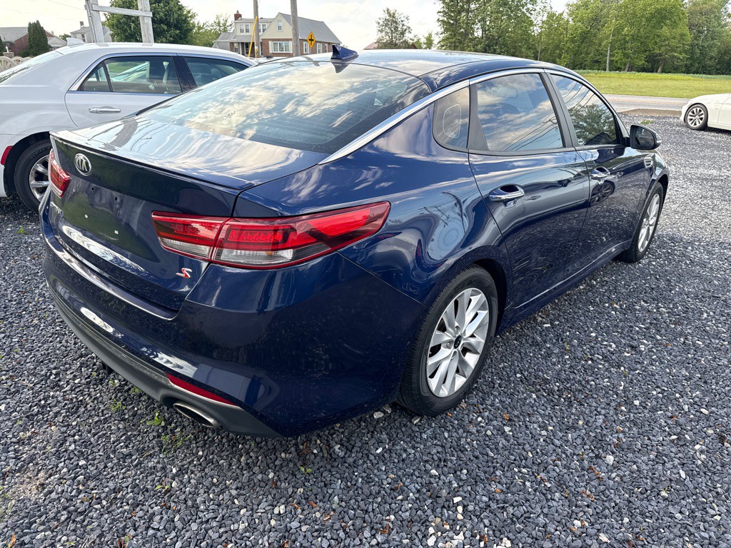 2018 Kia Optima Image 12