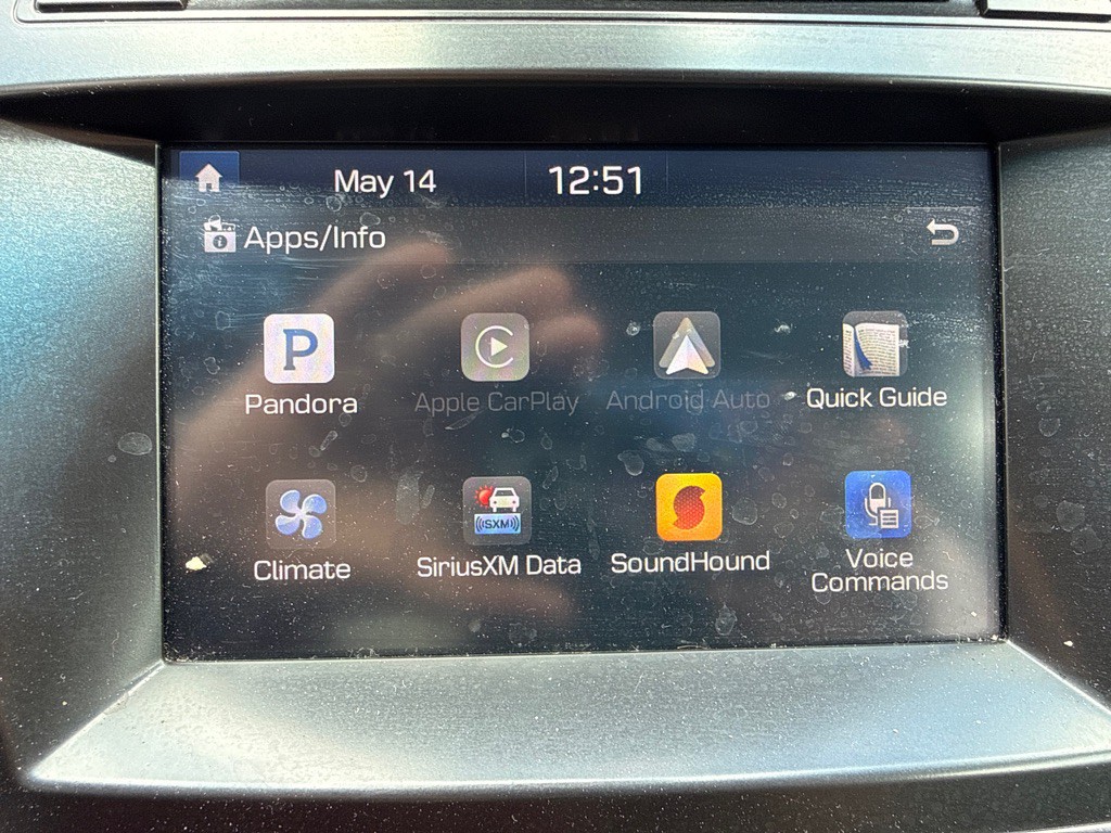 2018 Hyundai Santa Fe Image 9