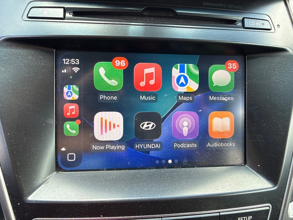 2018 Hyundai Santa Fe Image 10