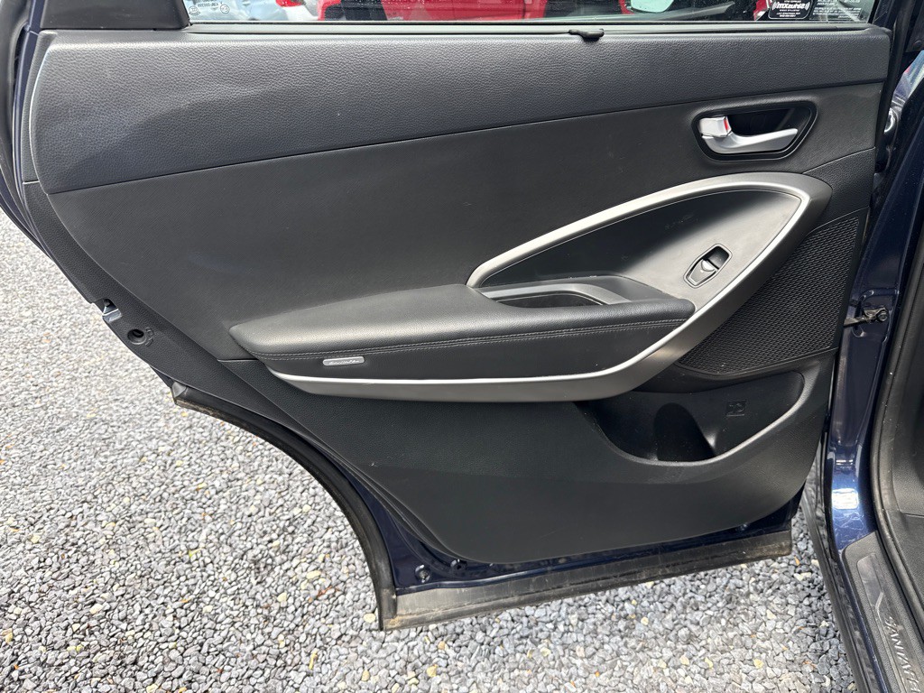 2018 Hyundai Santa Fe Image 12