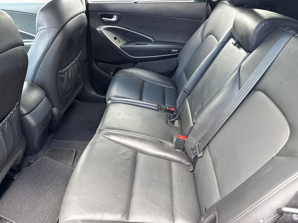 2018 Hyundai Santa Fe Image 14