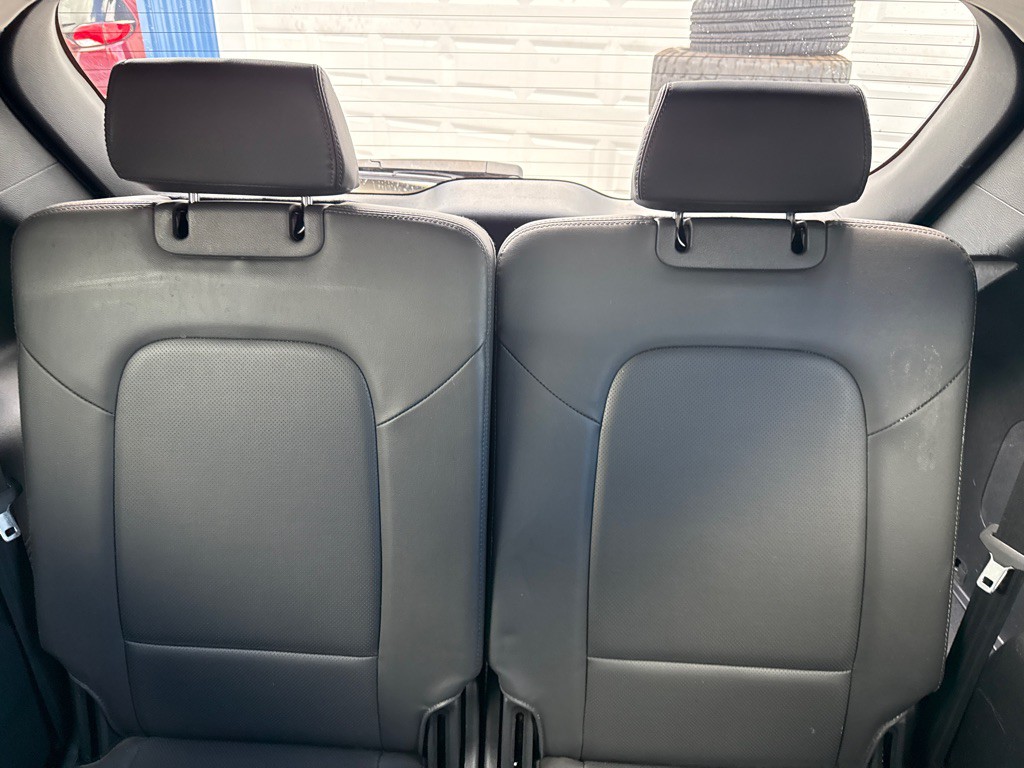 2018 Hyundai Santa Fe Image 16