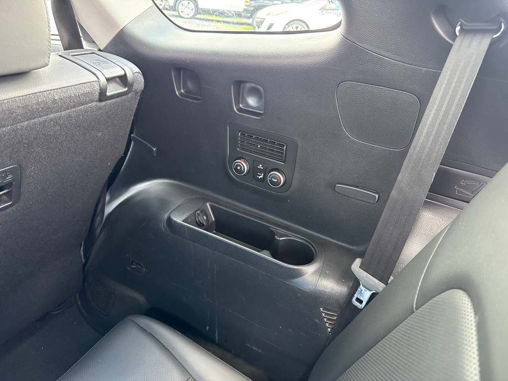 2018 Hyundai Santa Fe Image 18