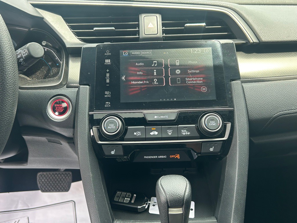2017 Honda Civic Image 7