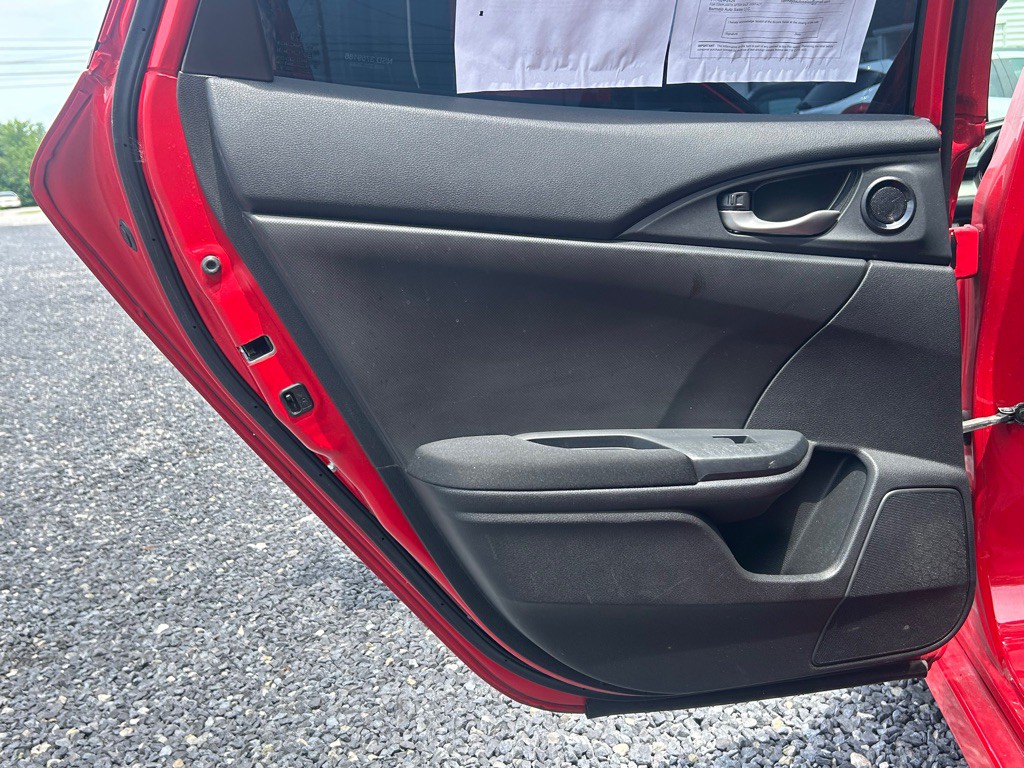 2017 Honda Civic Image 9