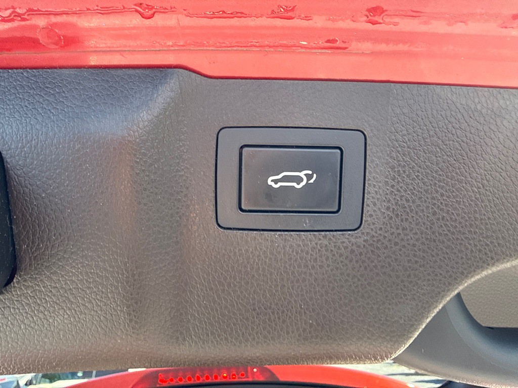 2015 Hyundai Santa Fe Image 24