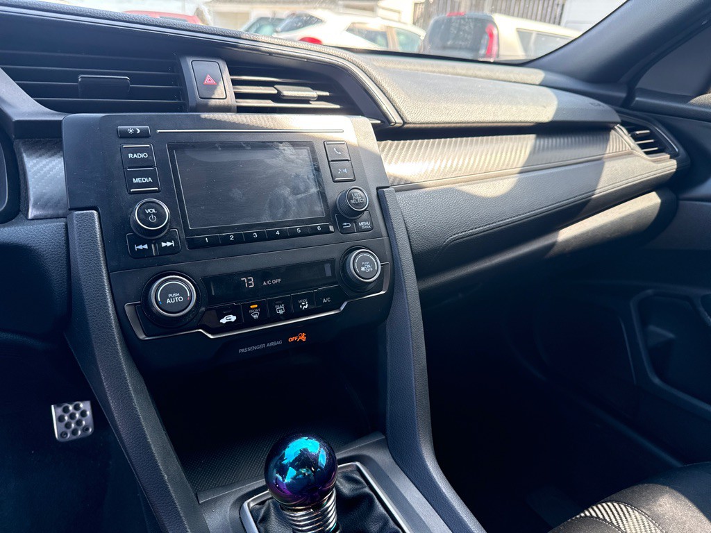 2019 Honda Civic Image 8