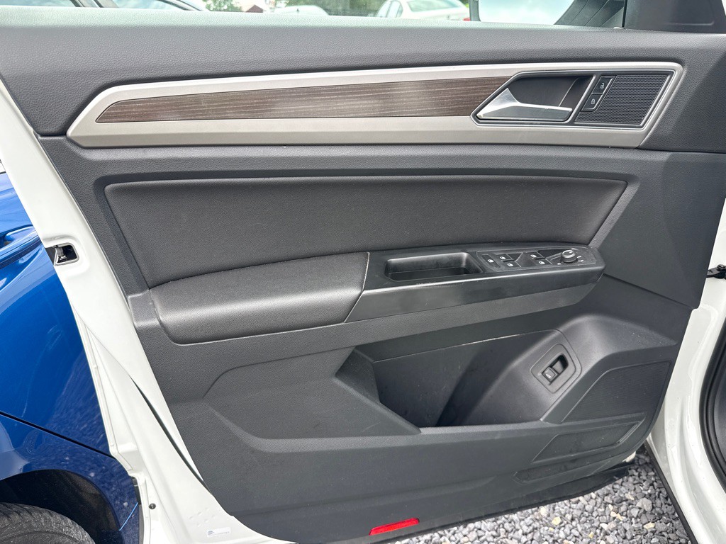 2019 Volkswagen Atlas Image 3