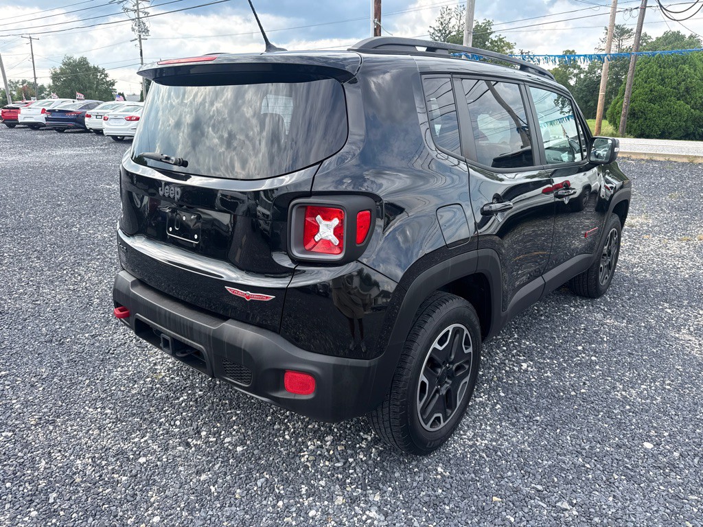 2016 Jeep Renegade Image 18
