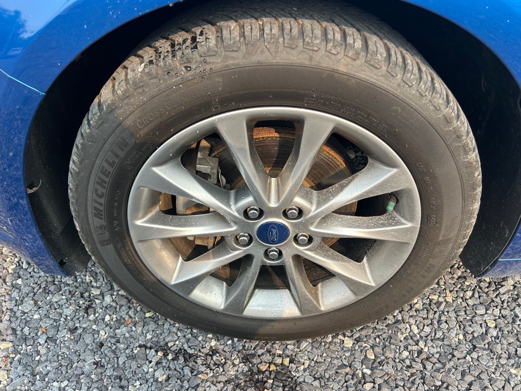 2017 Ford Fusion Image 3