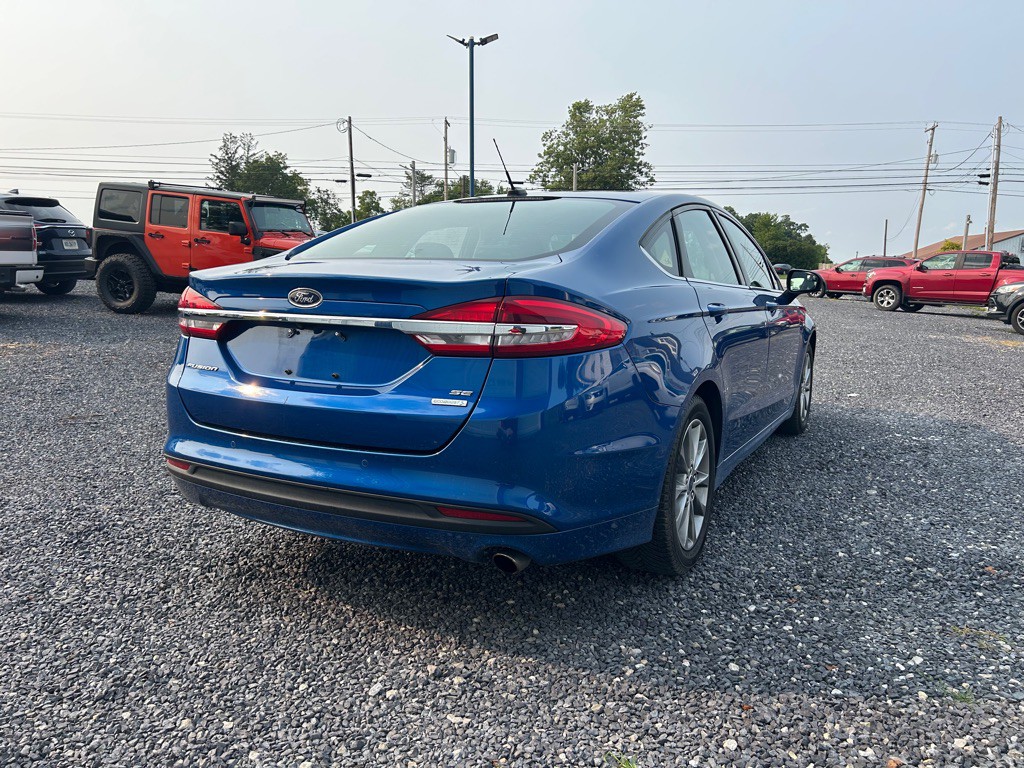 2017 Ford Fusion Image 11
