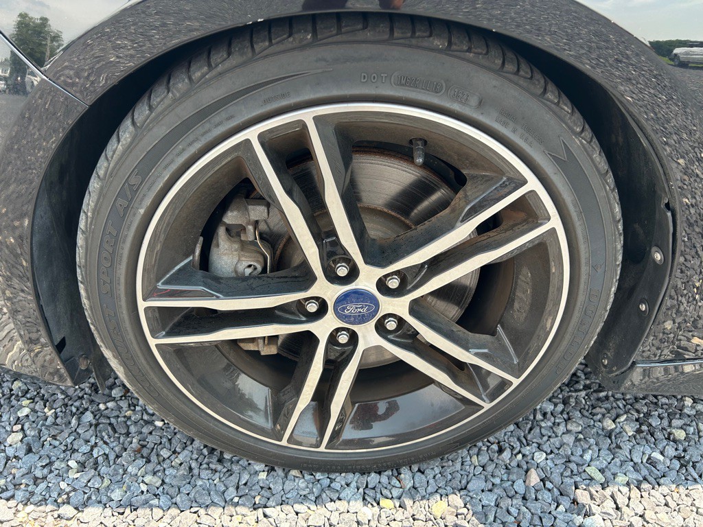 2016 Ford Focus Image 6