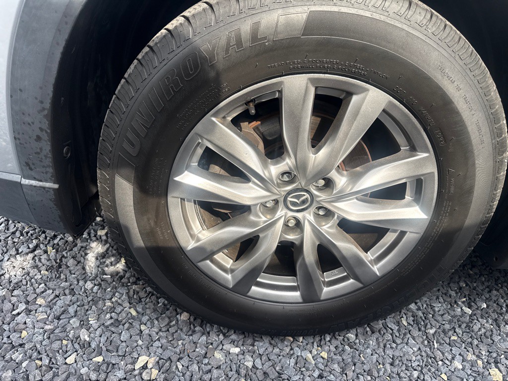 2016 Mazda CX-9 Image 2