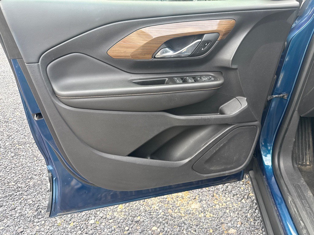 2019 GMC Terrain Image 3