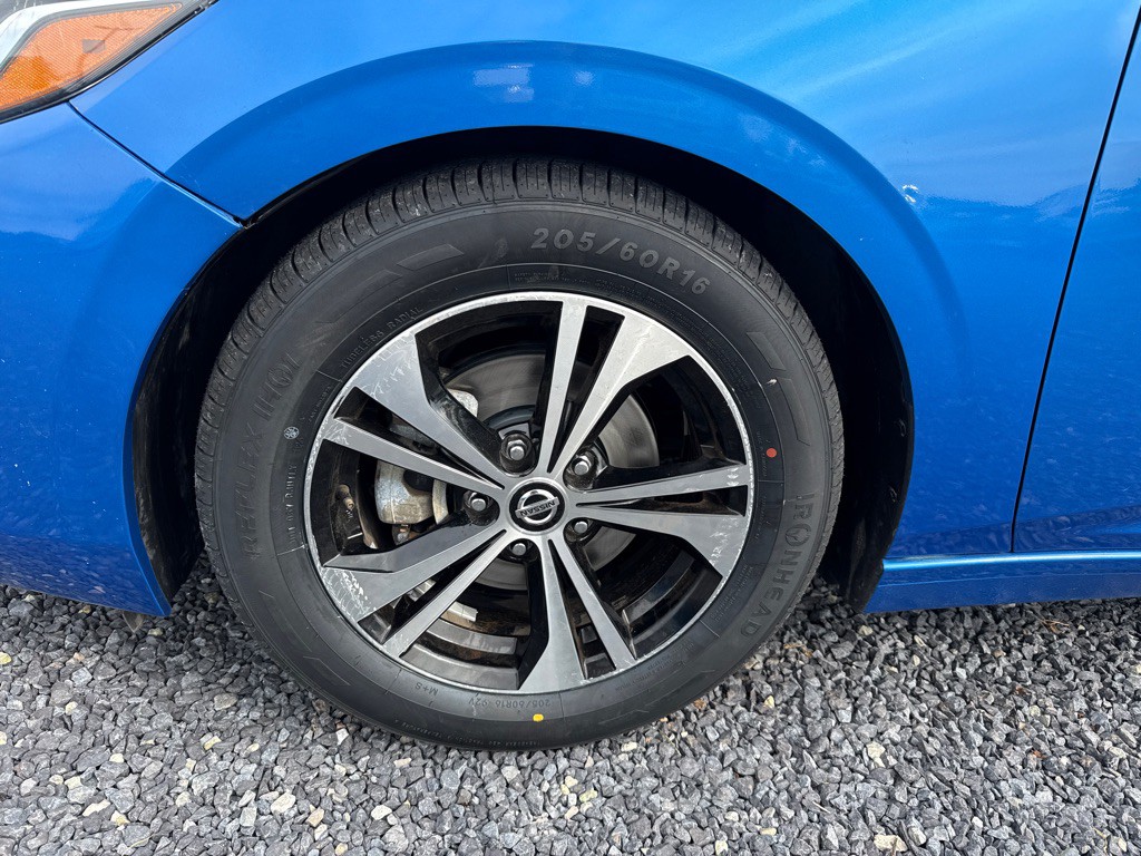 2022 Nissan Sentra Image 2