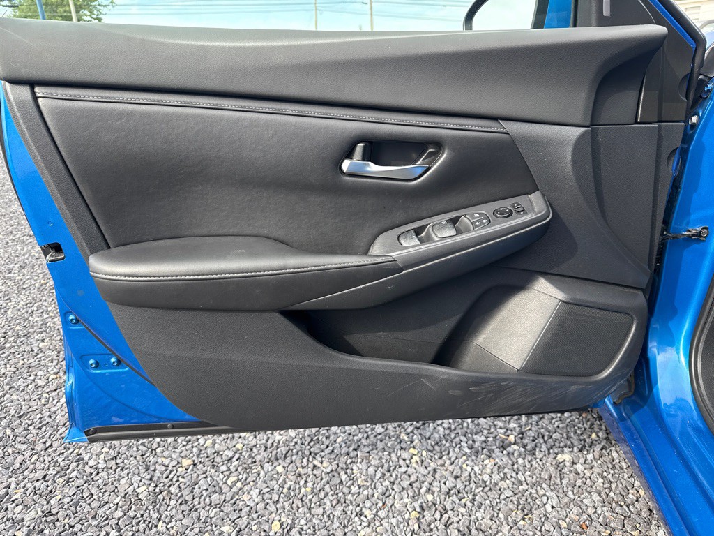 2022 Nissan Sentra Image 5