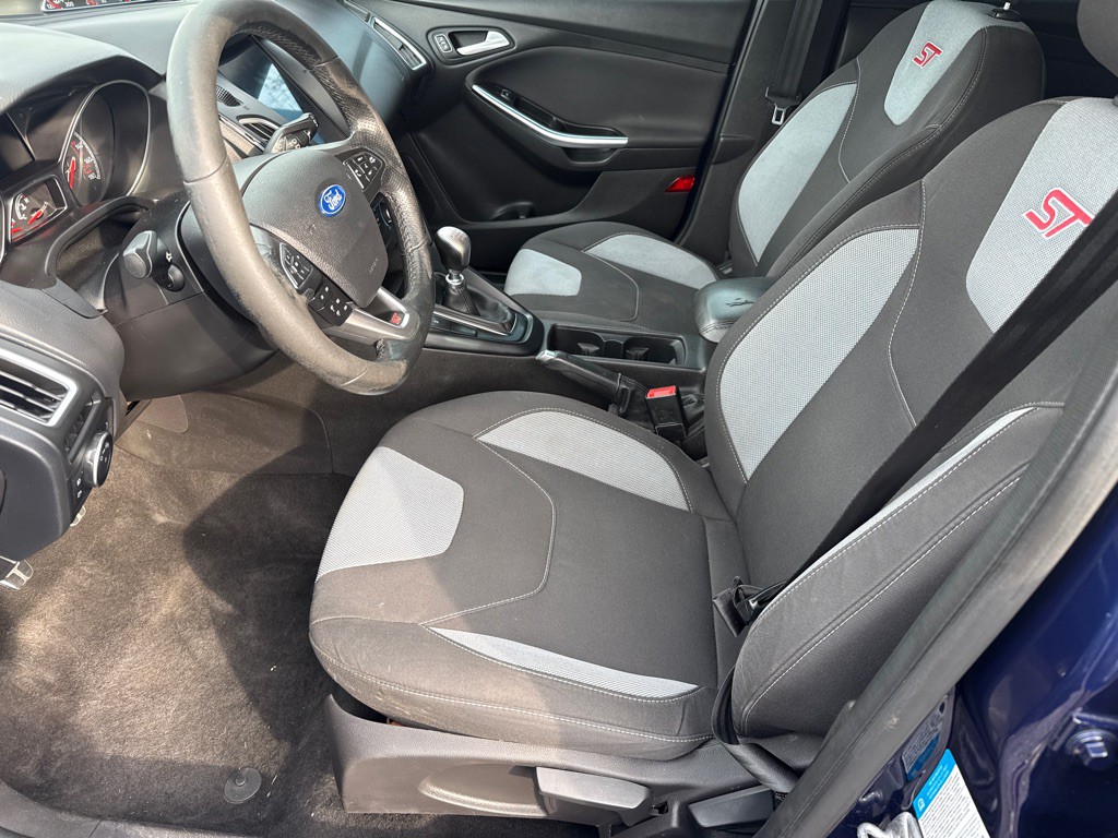 2016 Ford Focus Image 7
