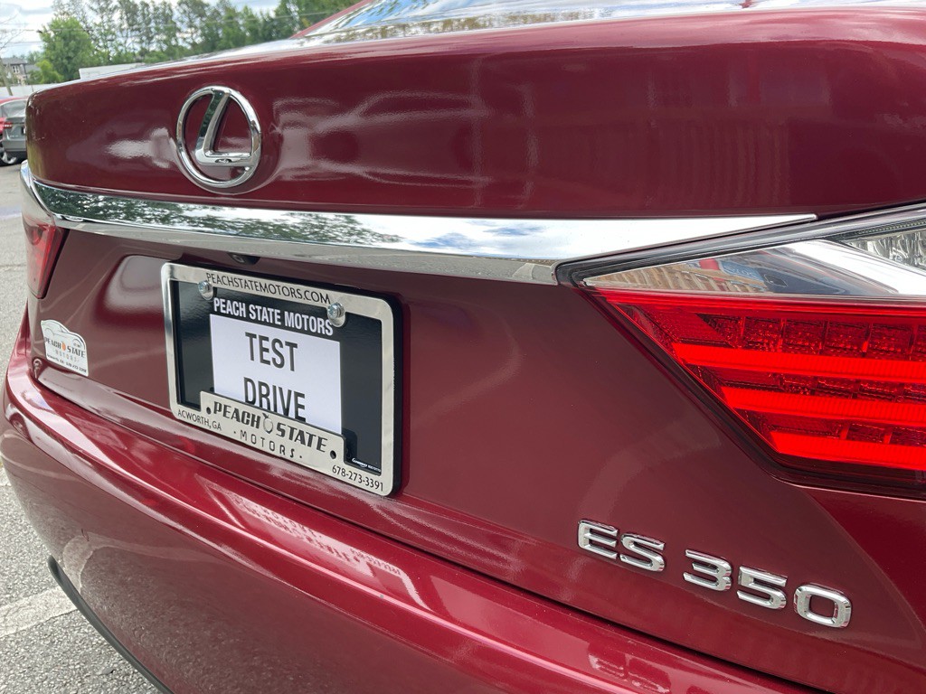 2014 Lexus ES 350 Image 9