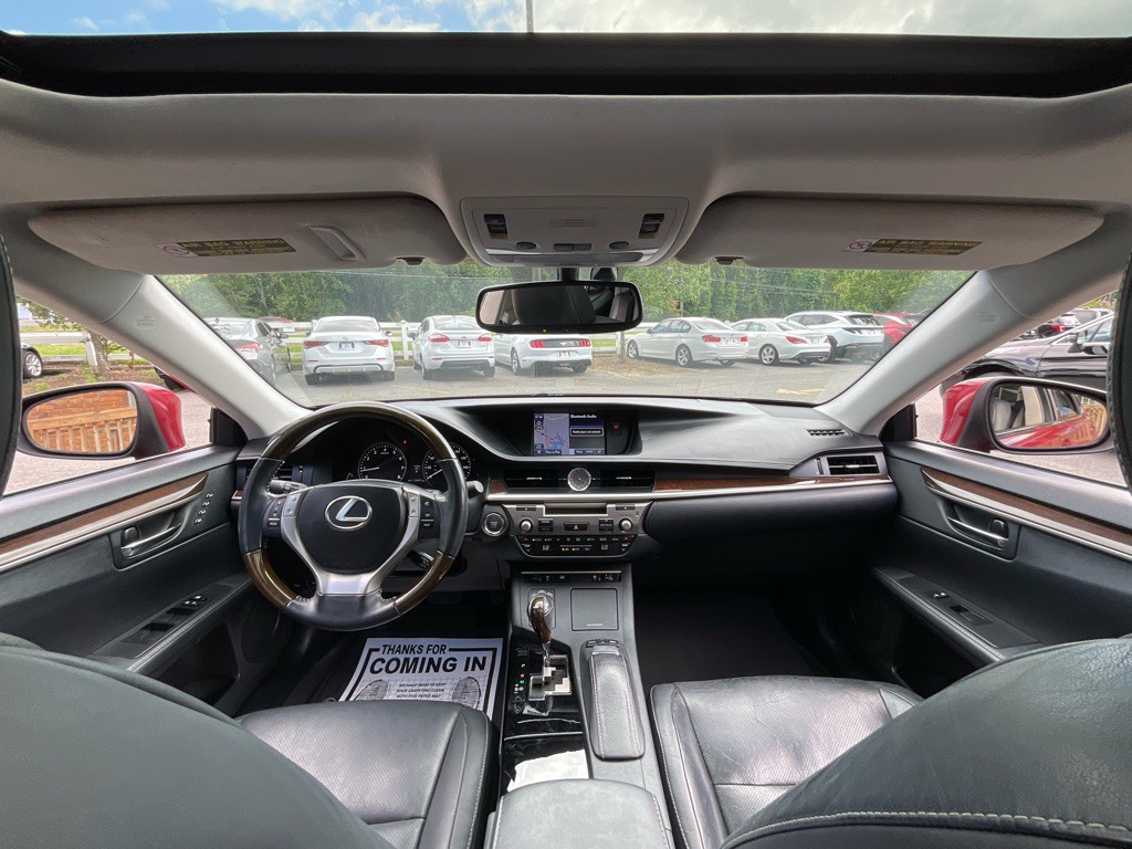 2014 Lexus ES 350 Image 20
