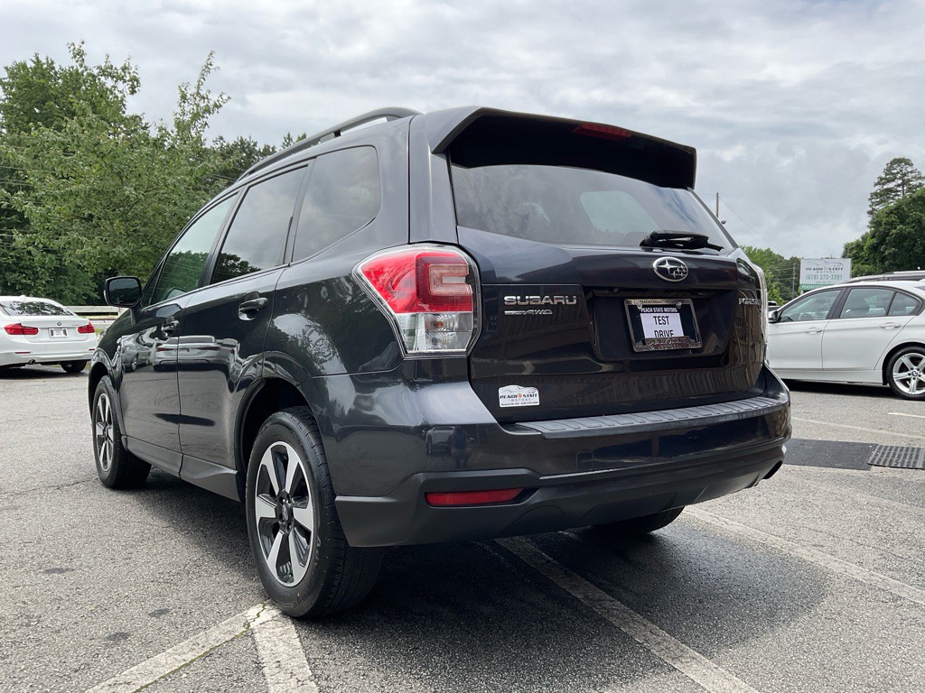 2018 Subaru Forester Image 7
