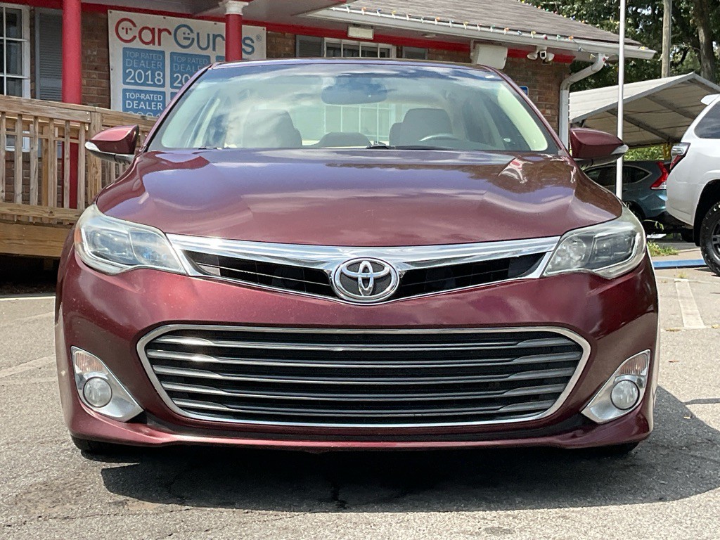 2015 Toyota Avalon Image 2