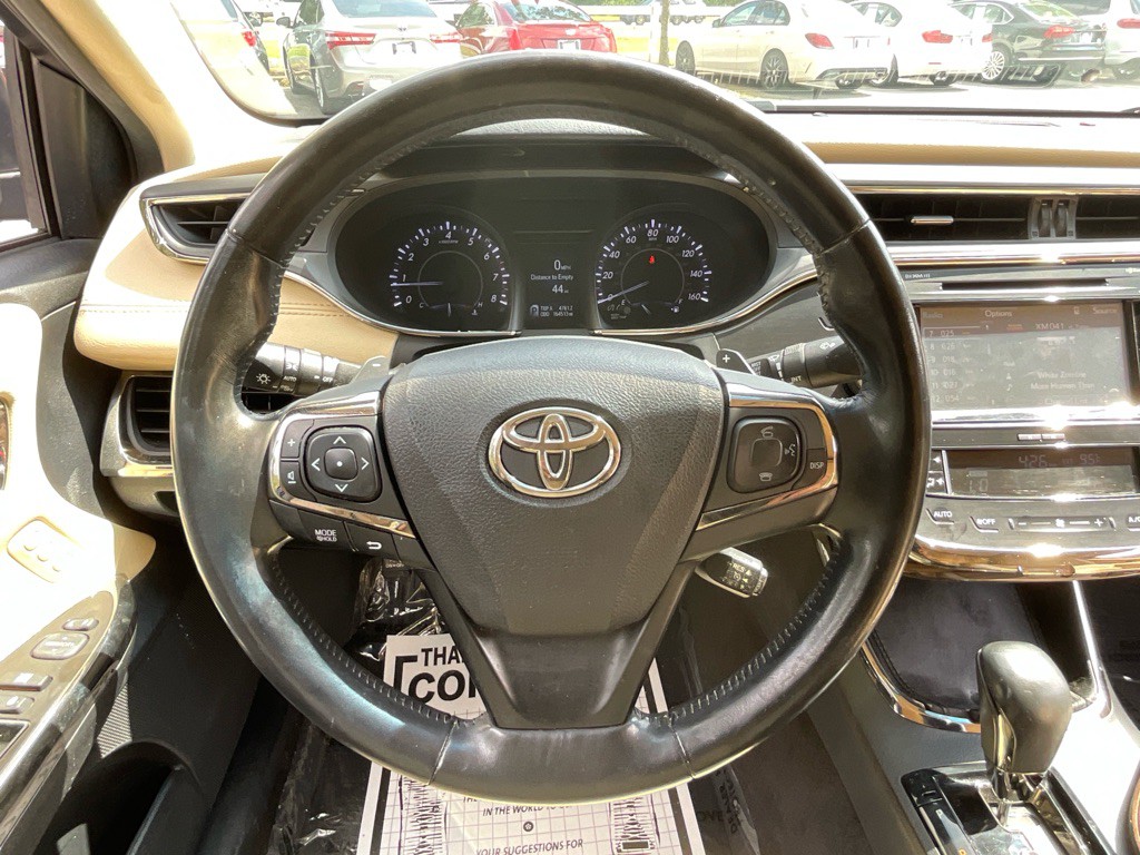 2015 Toyota Avalon Image 23