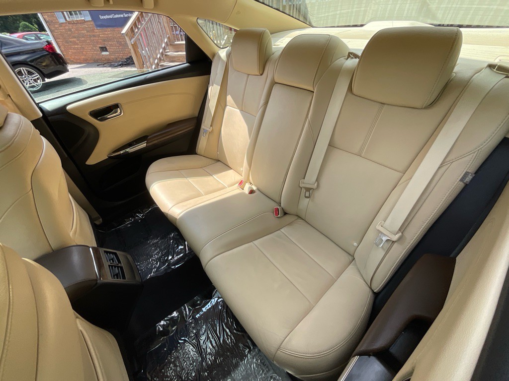 2015 Toyota Avalon Image 31