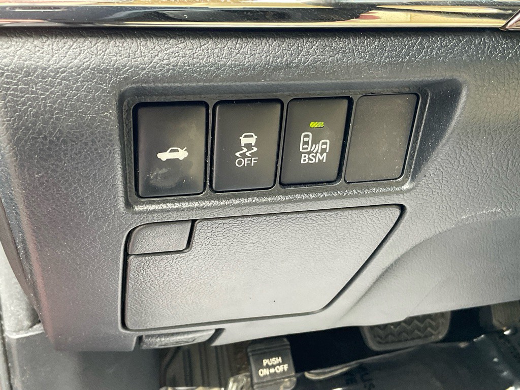 2015 Toyota Avalon Image 42