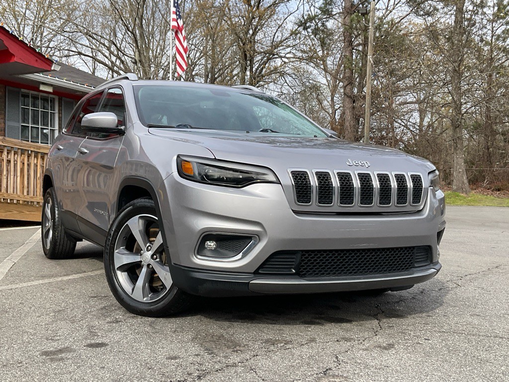 2019 Jeep Cherokee Image 3