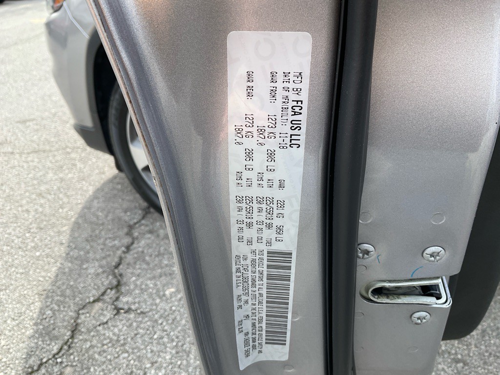2019 Jeep Cherokee Image 49