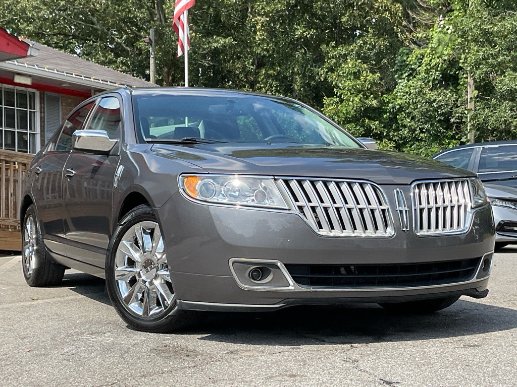 2011 Lincoln MKZ Image 3
