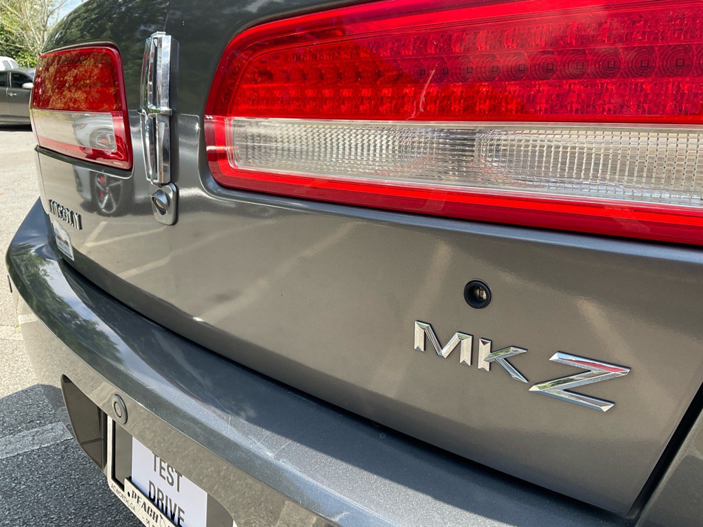 2011 Lincoln MKZ Image 10