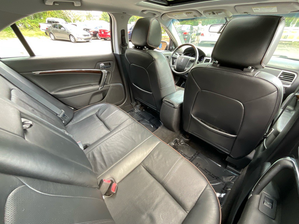 2011 Lincoln MKZ Image 33