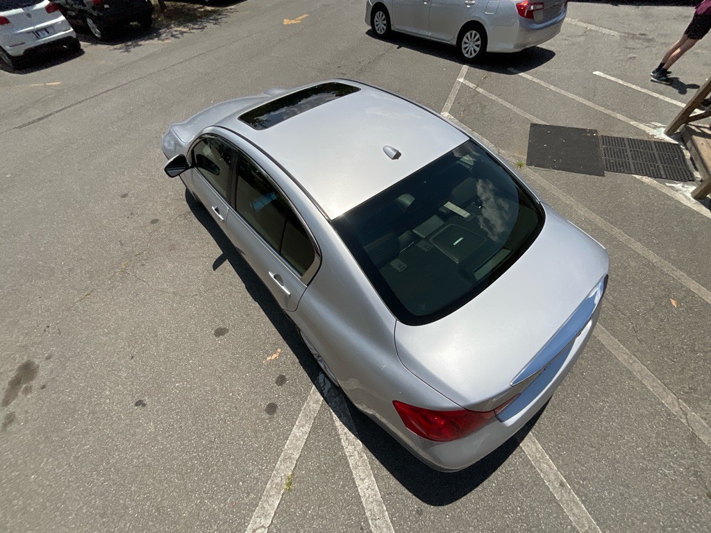 2012 INFINITI G37 Image 10