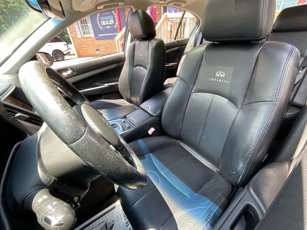 2012 INFINITI G37 Image 15