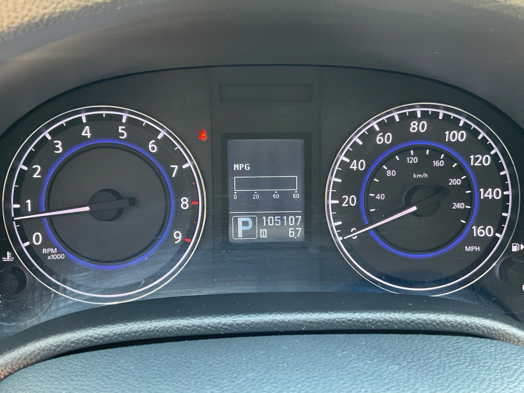 2012 INFINITI G37 Image 24